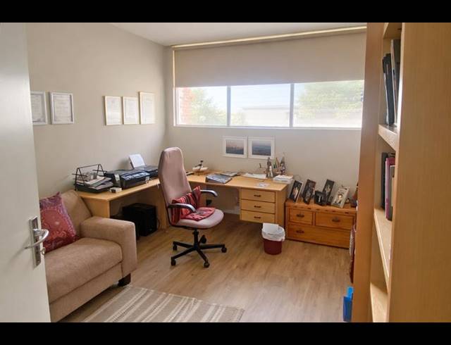 4 BEDROOM TOWNHOUSE FOR SALE IN ST ANDREWS